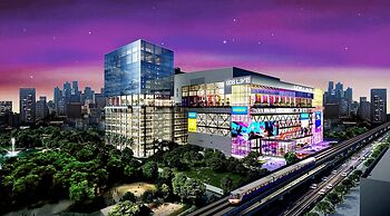 RakYim Siam - Sukhumvit 15