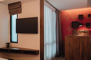 RakYim Siam - Sukhumvit 15
