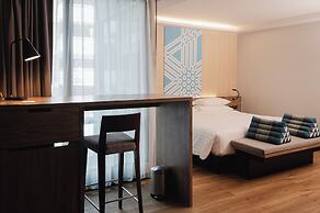 RakYim Siam - Sukhumvit 15