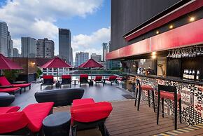 RakYim Siam - Sukhumvit 15