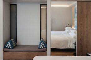 RakYim Siam - Sukhumvit 15