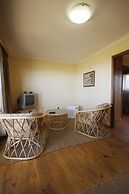 Sangiro Game Lodge