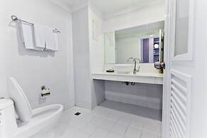 Sunday Platinum Suites