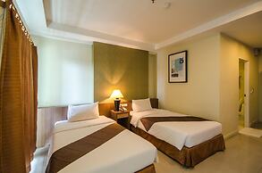 Sunday Platinum Suites