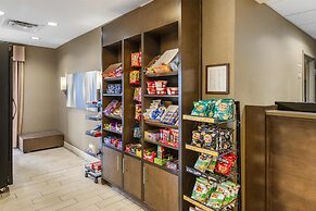 Best Western Plus Winnipeg West