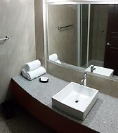Express Inn Coronado Hotel & Camping