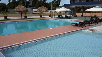 Express Inn Coronado Hotel & Camping
