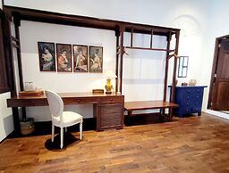 East Indies Mansion