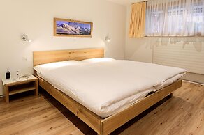 Jolimont Apartments