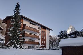 Jolimont Apartments