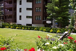 Jolimont Apartments