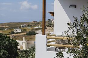 Petros Studios & Suites