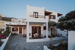 Petros Studios & Suites