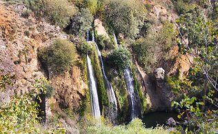 Metula TravelHotel