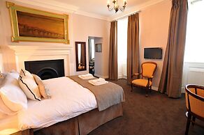 Kings Arms Hotel