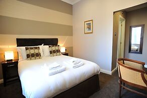 Kings Arms Hotel