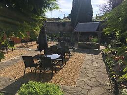 Kings Arms Hotel