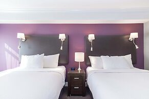 Sandman Signature Kamloops Hotel