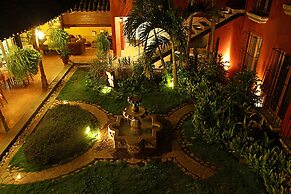 Estrada Hotel & Bistro