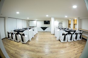 Perla Central Hotel