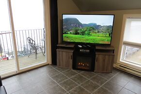 Fundy Complex Dockside Suites