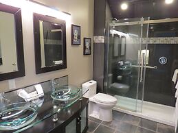 Fundy Complex Dockside Suites