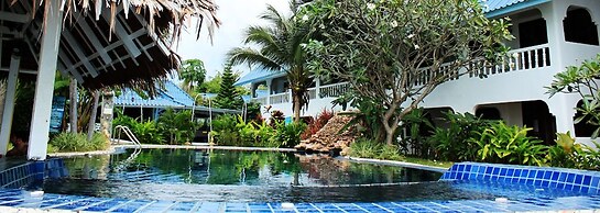 Asia Blue Beach Hostel Hacienda