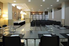 Stelle Hotel The Businest