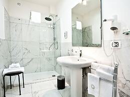 Stelle Hotel The Businest