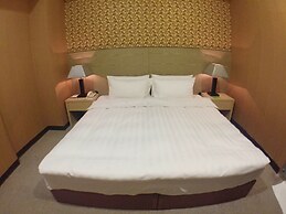 Royal Hotel