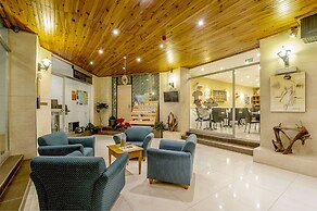 Alborada Aparthotel