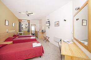 Alborada Aparthotel