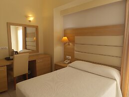 Belair Beach Hotel