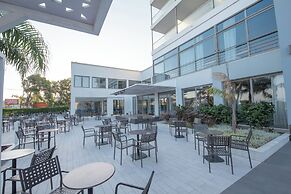 Belair Beach Hotel