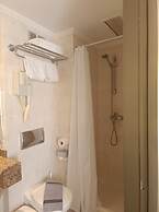 Belair Beach Hotel