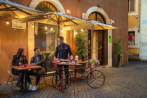Hotel Navona Colors