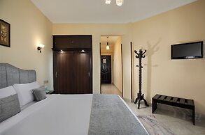 Holidays Express Hotel