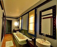 Bagan Lodge