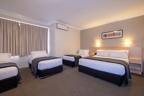 Maclin Lodge Motel