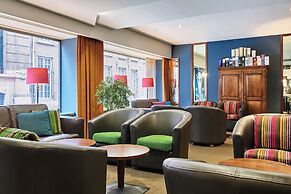 Theater Hotel