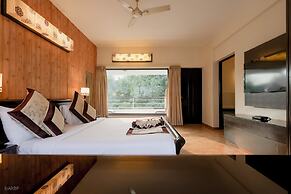 La Sunila Suites Baga by WSI