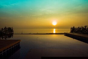 Sunshine Paradise Resort