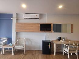 Karon Living Room