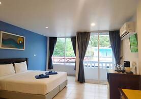 Karon Living Room