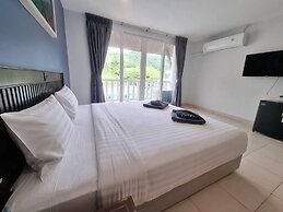 Karon Living Room