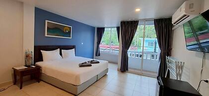 Karon Living Room