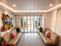 Karon Living Room