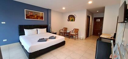 Karon Living Room