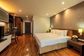 The Grand Napat
