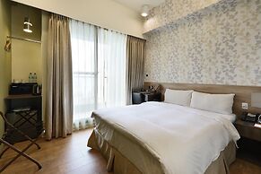 KUN Hotel Feng Chai